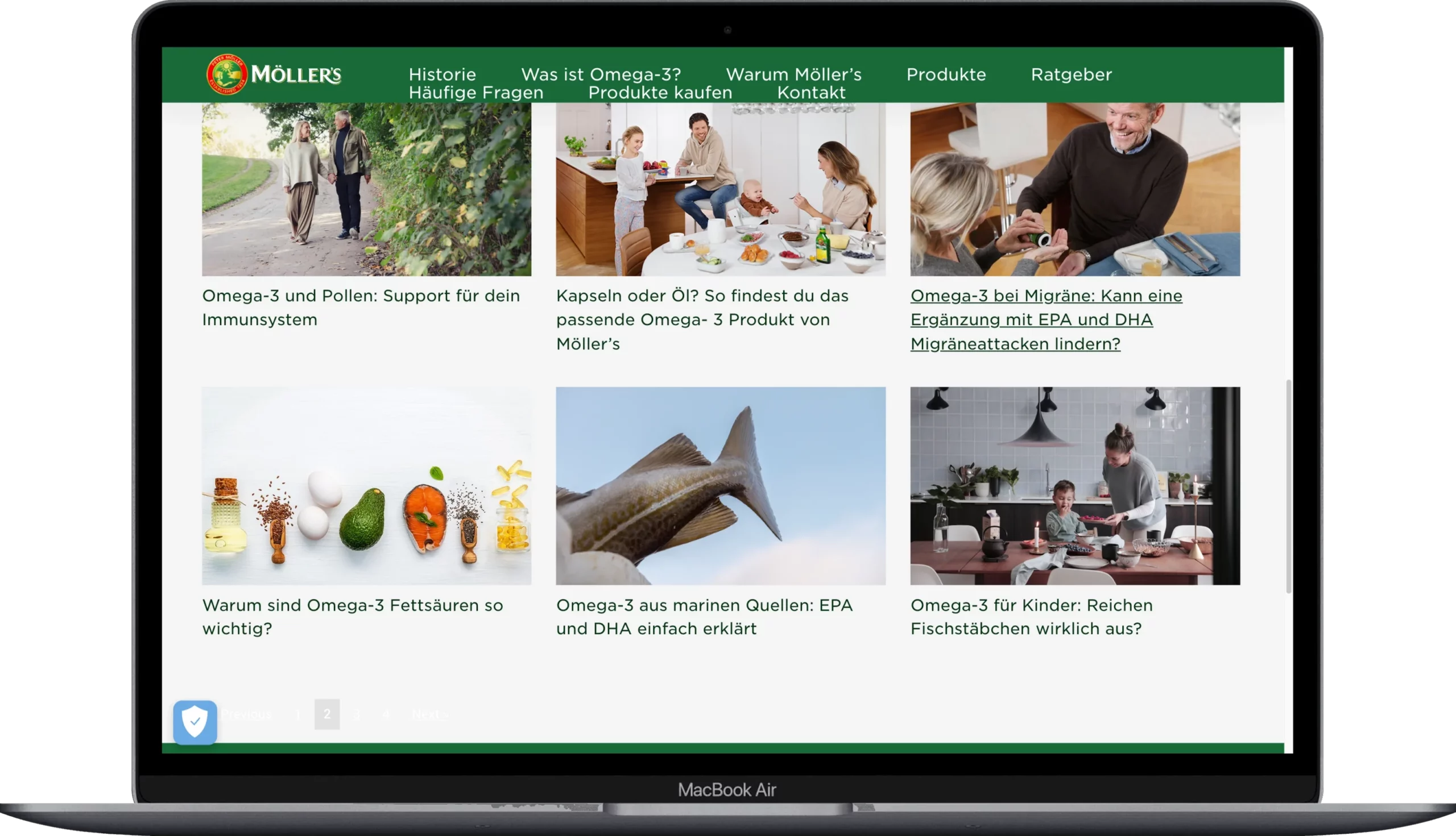 Die Markenwebsite mollers.de auf einem Notebook, geöffnet im Ratgeberbereich mit sechs Beiträgen zu Omega-3