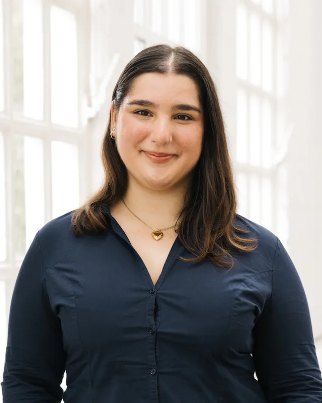 Porträtfoto von Asli Ünal